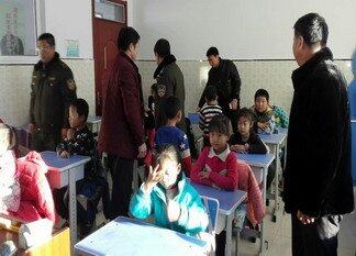 呼伦贝尔市扎兰屯市农机监理站念好安全经宣传遍乡镇