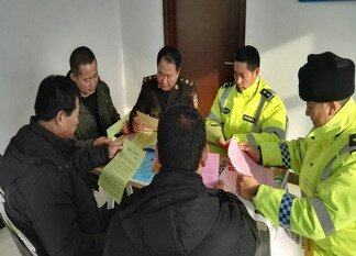 呼伦贝尔市：海拉尔区农机监理站为全国“两会”期间农机安全生产保驾护航
