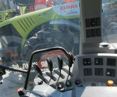 CLAAS 克拉斯2504拖拉機