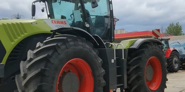 CLAAS 克拉斯XERION4000拖拉机