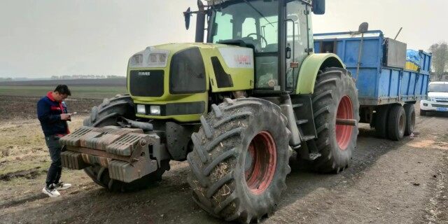 CLAAS 克拉斯946拖拉机