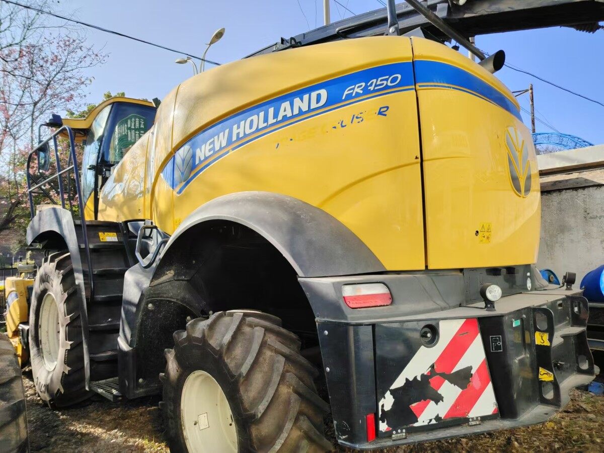 NewHolland纽荷兰纽荷兰FR450青贮机