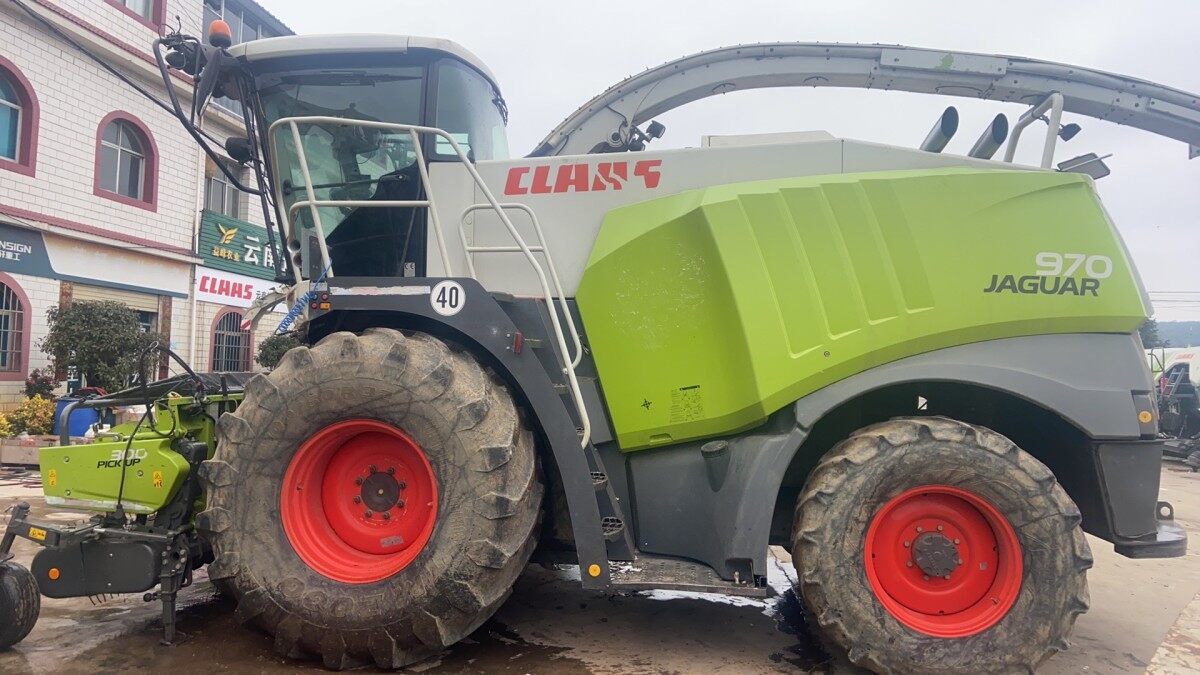 CLAAS 克拉斯JAGUAR970青贮机