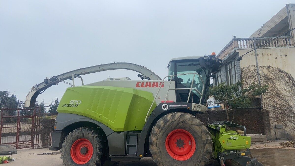 CLAAS 克拉斯JAGUAR970青贮机