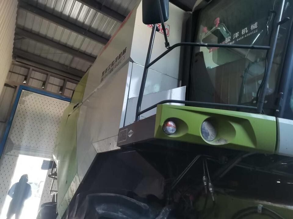 CLAAS 克拉斯D370收割机