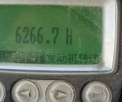 JohnDeere 约翰迪尔W230收割机