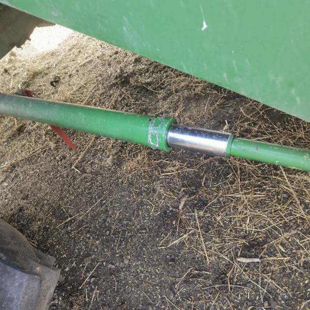 JohnDeere 约翰迪尔W230收割机