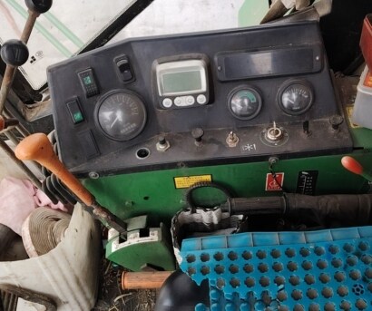 JohnDeere 約翰迪爾W230收割機
