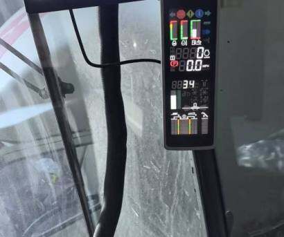 JohnDeere 約翰迪爾S690收割機