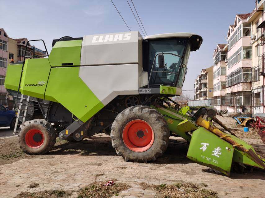 CLAAS 克拉斯D370收割机