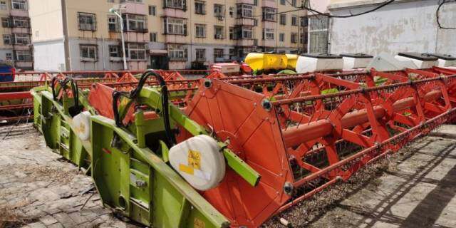 CLAAS 克拉斯D370收割机