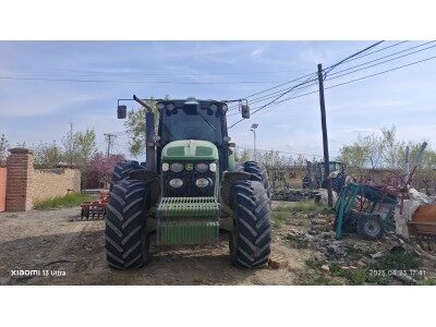 JohnDeere 約翰迪爾7M2204拖拉機(jī)