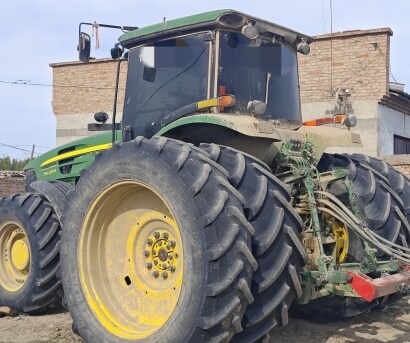 JohnDeere 約翰迪爾7M2204拖拉機(jī)