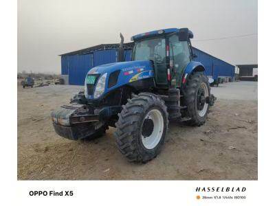 NewHolland紐荷蘭2104拖拉機(jī)