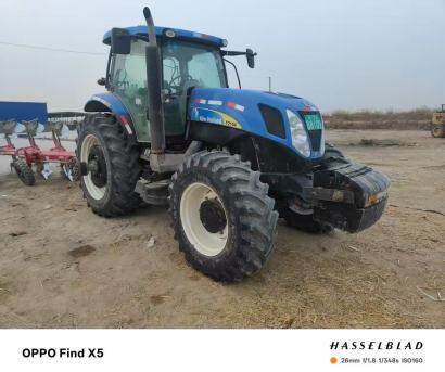 NewHolland紐荷蘭2104拖拉機(jī)