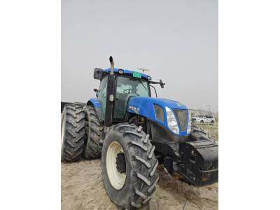 NewHolland紐荷蘭2304拖拉機(jī)