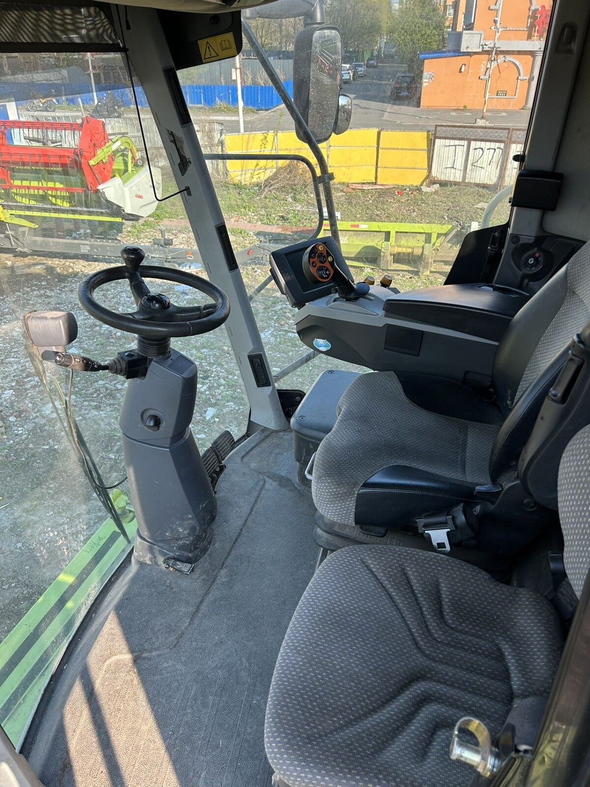CLAAS 克拉斯克拉斯770TT收割机
