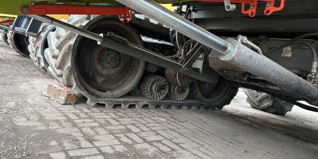 CLAAS 克拉斯克拉斯770TT收割机