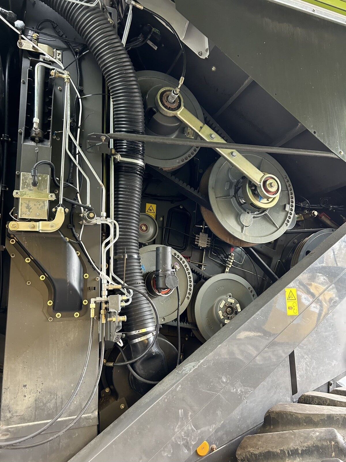 CLAAS 克拉斯克拉斯770TT收割机