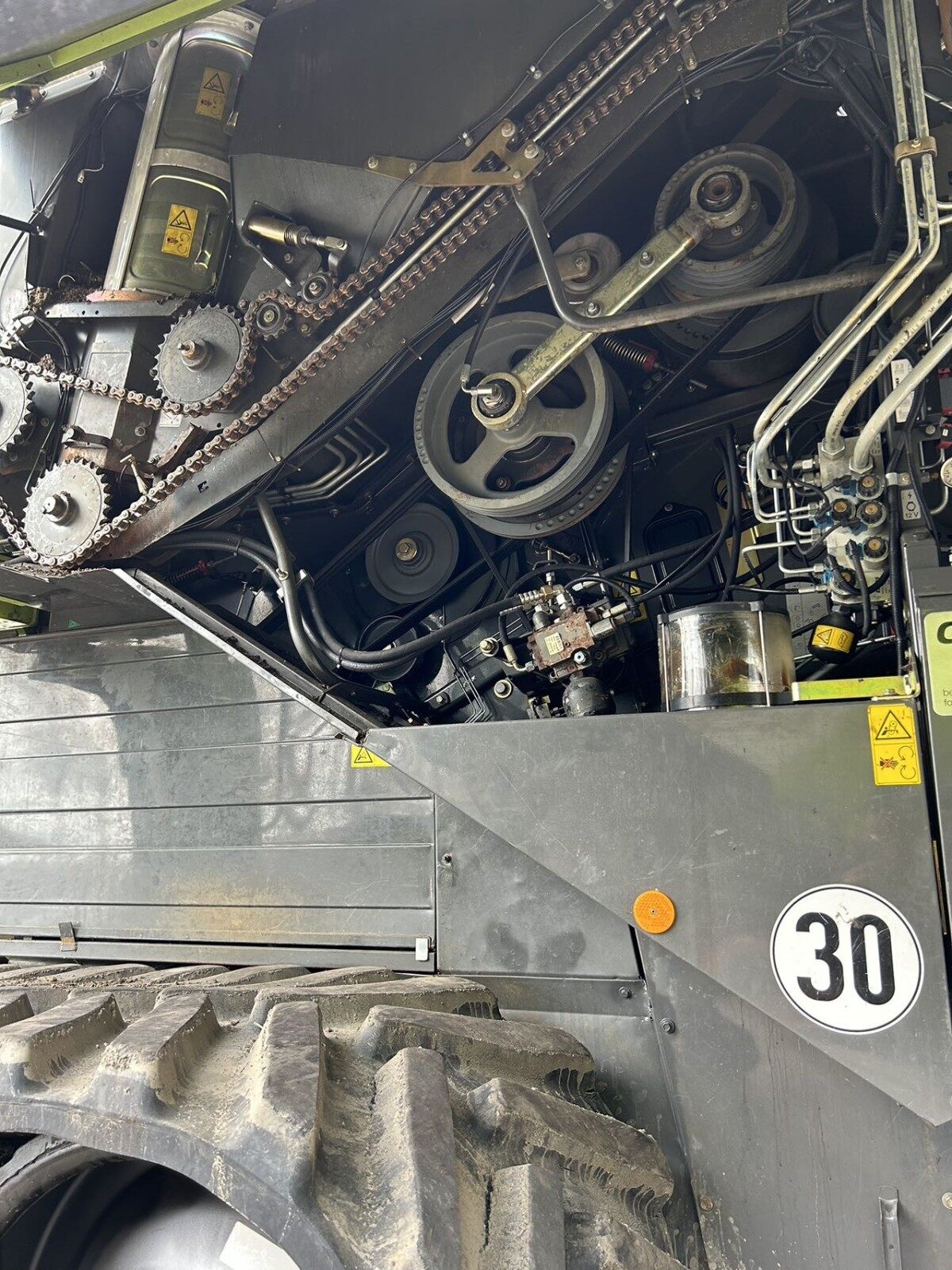 CLAAS 克拉斯克拉斯770TT收割机