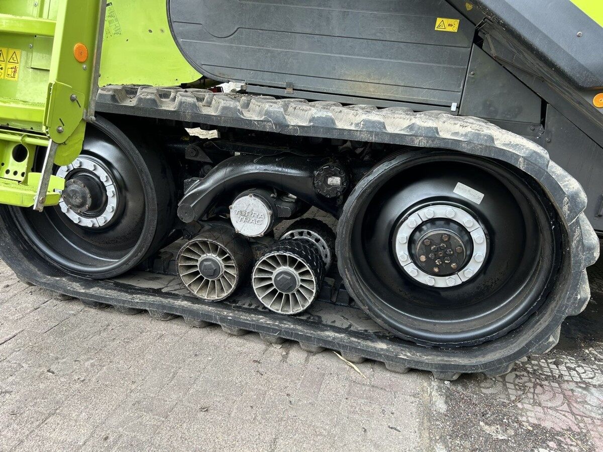 CLAAS 克拉斯克拉斯770TT收割机