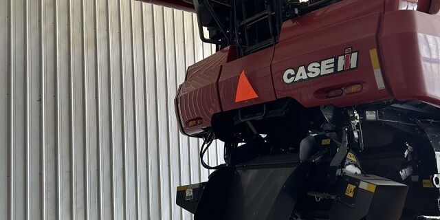 Case 凯斯凯斯8240收割机