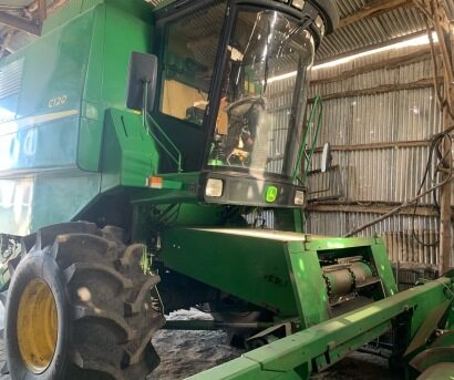 JohnDeere 約翰迪爾C120收割機(jī)