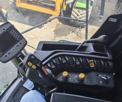 CLAAS 克拉斯D370收割機(jī)