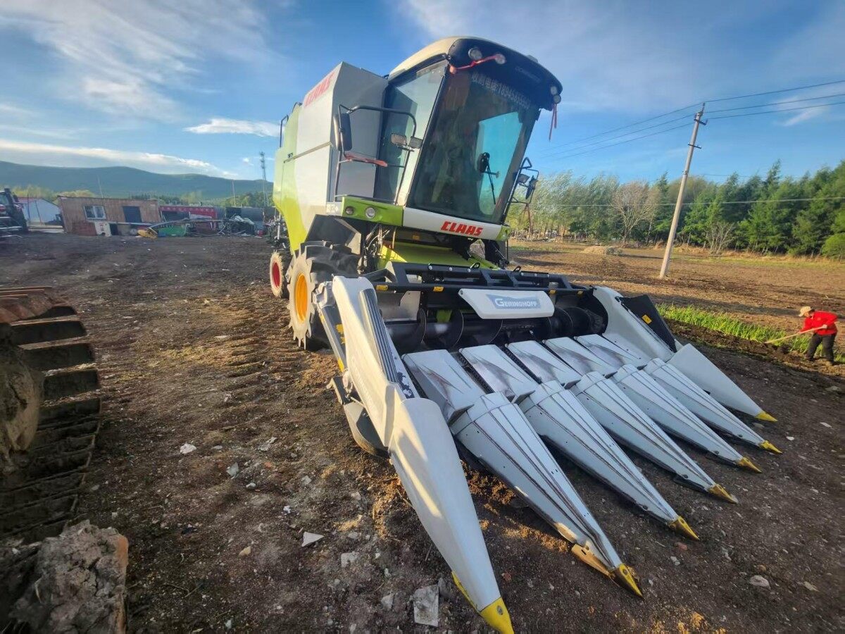 CLAAS 克拉斯D370收割机