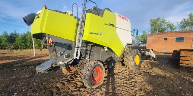 CLAAS 克拉斯D370收割机