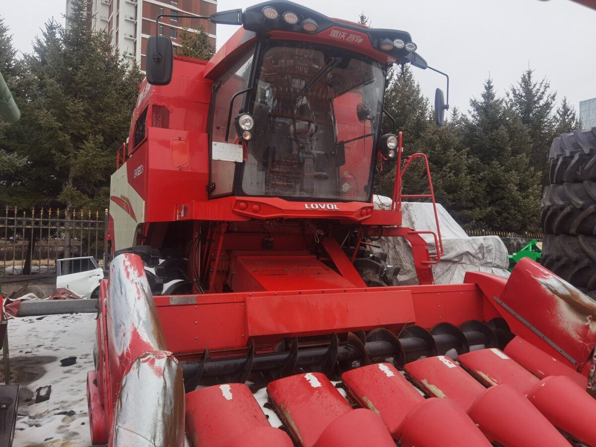 雷沃GK120收割机