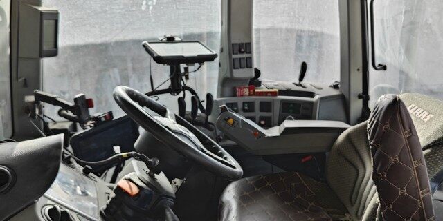 CLAAS 克拉斯2504拖拉机