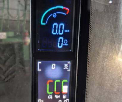JohnDeere 約翰迪爾R230收割機