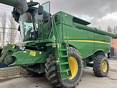 JohnDeere 约翰迪尔S660收割机