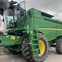 JohnDeere 約翰迪爾S660收割機(jī)