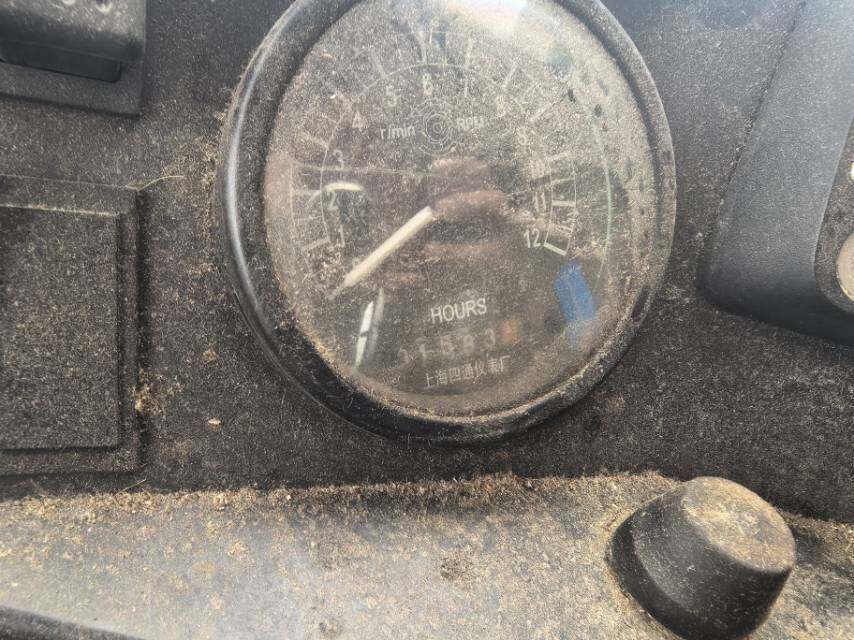 JohnDeere 约翰迪尔W210收割机
