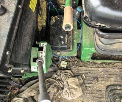 JohnDeere 约翰迪尔W210收割机