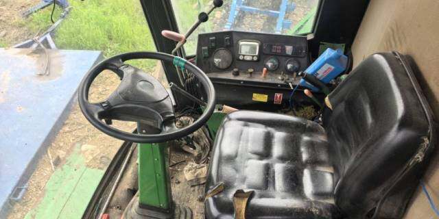 JohnDeere 约翰迪尔W210收割机