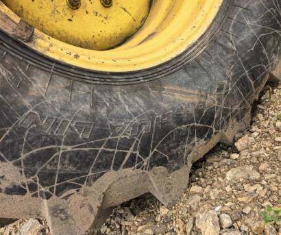 JohnDeere 约翰迪尔W210收割机