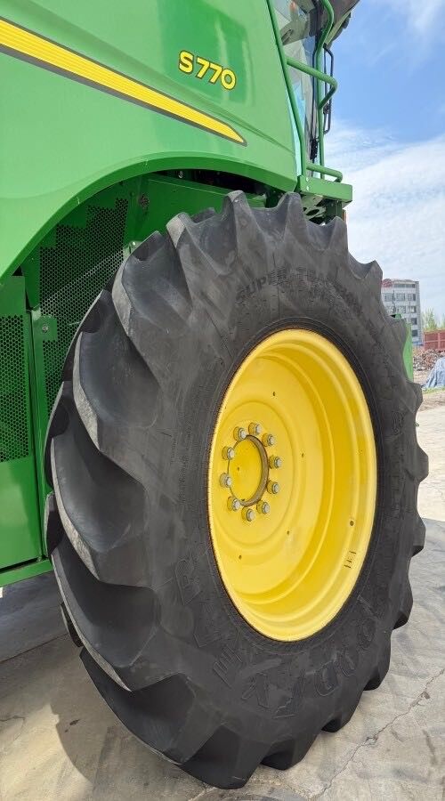 JohnDeere 约翰迪尔S770收割机