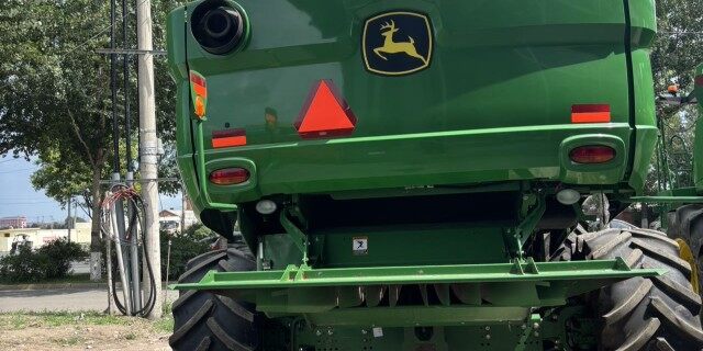 JohnDeere 约翰迪尔S770收割机