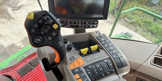 JohnDeere 约翰迪尔S760收割机