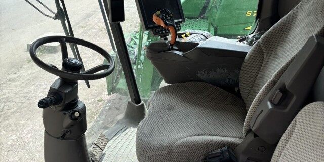 JohnDeere 约翰迪尔S770收割机