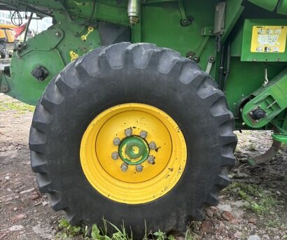JohnDeere 約翰迪爾9660收割機
