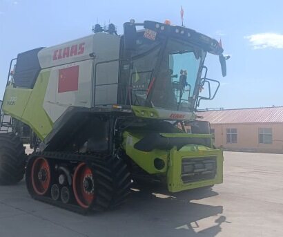 CLAAS 克拉斯730TT收割機