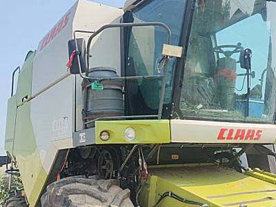 CLAAS 克拉斯D370收割机