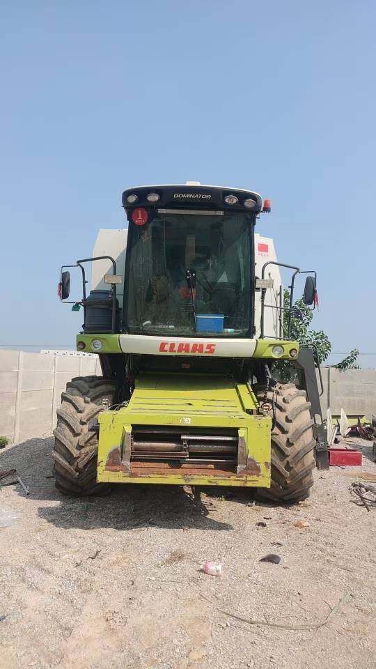 CLAAS 克拉斯D370收割机