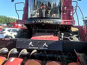 纽艾格新时代4YZL-6S自走式玉米籽粒联合收获机