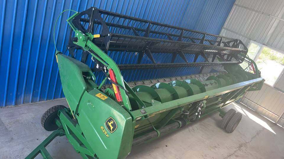 JohnDeere 约翰迪尔s770收割机